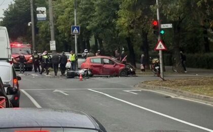 Accident grav pe Calea Torontalului. Două persoane au fost rănite