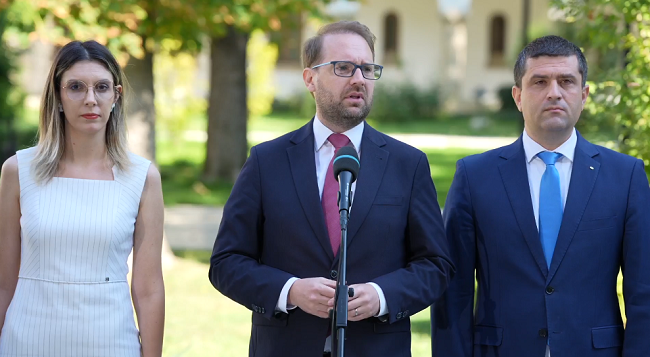 Dominic Fritz: Două guverne minoritare succesive, primul condus de actuala coaliție 1 Dominic Fritz: Două guverne minoritare succesive, primul condus de actuala coaliție