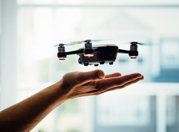 Premieră națională: program de licență în ingineria dronelor și informatică aeronautică în engleză, la Timișoara 1 Premieră națională: program de licență în ingineria dronelor și informatică aeronautică în engleză, la Timișoara