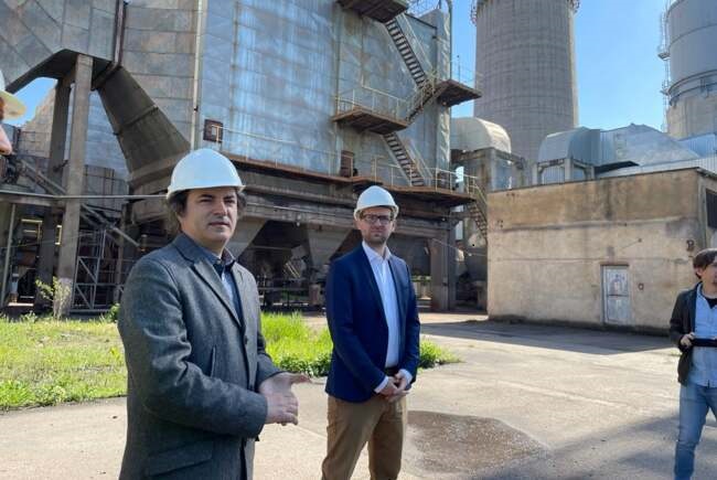 TermSet, noua termoficare cu oameni vechi. Primăria Timișoara mută rețeaua din Colterm într-un serviciu public opac, dar cu buget propriu și 205 posturi 1 TermSet, noua termoficare cu oameni vechi. Primăria Timișoara mută rețeaua din Colterm într-un serviciu public opac, dar cu buget propriu și 205 posturi