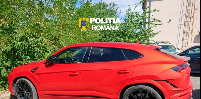 Mașină de sute de mii de euro, căutată în Cehia, găsită la Arad. Cine se afla la volan