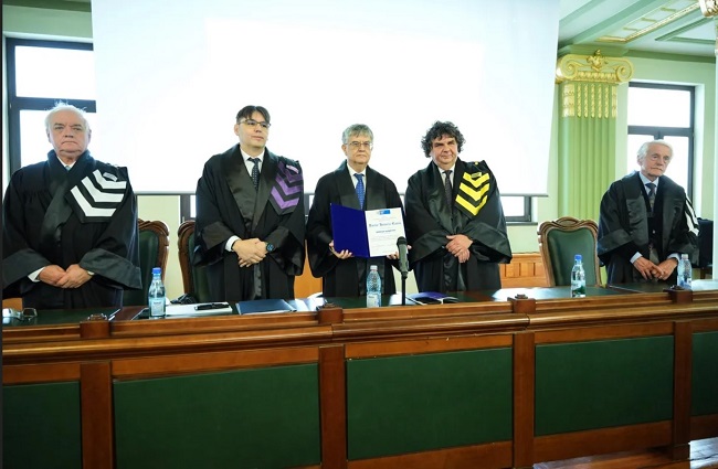 Un șef din cea mai cunoscută universitate din Timișoara a ajuns profesor și conducător de doctorat în baza unor falsuri în declarații 28 Un șef din cea mai cunoscută universitate din Timișoara a ajuns profesor și conducător de doctorat în baza unor falsuri în declarații