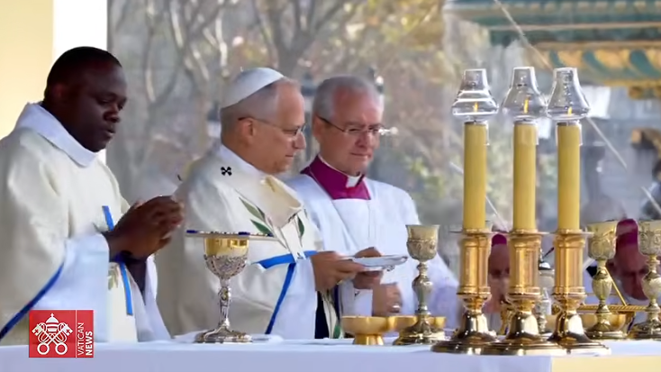 Papa Leon a lăudat „entuziasmul, energia și dăruirea” tinerilor în cadrul slujbei din Paris 1 Papa Leon a lăudat „entuziasmul, energia și dăruirea” tinerilor în cadrul slujbei din Paris