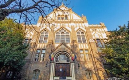 15 unități de învățământ din Timiș asigură stagii de practică pedagogică pentru viitorii profesori în următorii cinci ani 1 15 unități de învățământ din Timiș asigură stagii de practică pedagogică pentru viitorii profesori în următorii cinci ani