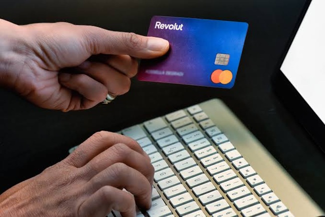 Breșă gravă de securitate la Revolut. A divulgat date sensibile ale clienților 1 Breșă gravă de securitate la Revolut. A divulgat date sensibile ale clienților
