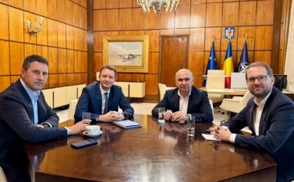 Siegfried Mureșan, prima ședință cu liderii de partid care îl susțin: "Ne-am apucat de lucru" 33 Siegfried Mureșan, prima ședință cu liderii de partid care îl susțin: "Ne-am apucat de lucru"