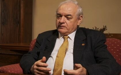Un șef din cea mai cunoscută universitate din Timișoara a ajuns profesor și conducător de doctorat în baza unor falsuri în declarații 1 Un șef din cea mai cunoscută universitate din Timișoara a ajuns profesor și conducător de doctorat în baza unor falsuri în declarații