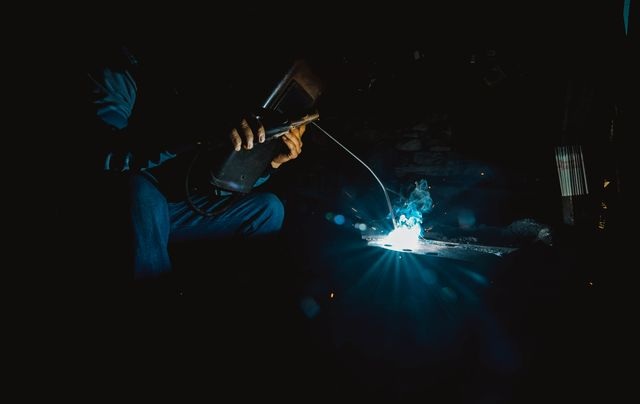 Când metalul ascultă de mâna ta - arta îmbinării la înalt nivel (P) 1 Când metalul ascultă de mâna ta - arta îmbinării la înalt nivel (P)