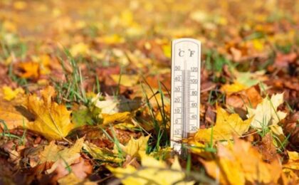 Toamna, dată peste cap în România: temperaturile urcă din nou spre pragul caniculei. Ce urmează până în octombrie
