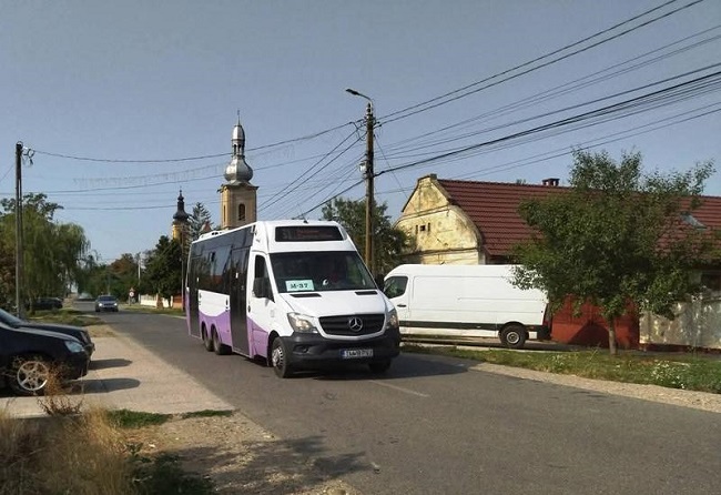 Timișoara: Cele 15 linii de transport școlar sunt menținute odată cu începerea cursurilor în noul an 1 Timișoara: Cele 15 linii de transport școlar sunt menținute odată cu începerea cursurilor în noul an
