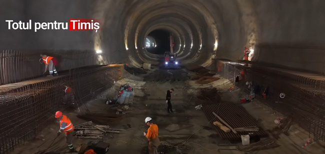 Vești bune de pe șantierul Margina-Holdea. A doua galerie de tunel ar putea fi străpunsă vineri (video) 1 Vești bune de pe șantierul Margina-Holdea. A doua galerie de tunel ar putea fi străpunsă vineri