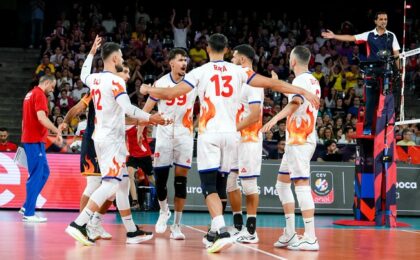România urcă 3 poziții în clasamentul mondial de volei, după succesul împotriva campioanei olimpice