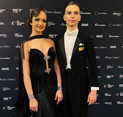 Performanță de excepție pentru Timișoara. Angelina Avram și Eduard Dincă, vicecampioni mondiali la Dans Sportiv Junior II Standard 2 Angelina Avram Eduard Dica2