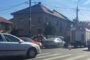 Accident violent între o mașină și o motocicletă, la Timișoara