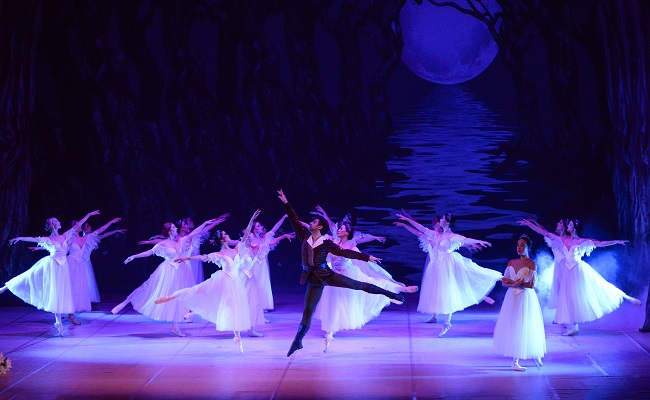 Baletul clasic "Giselle", la Opera din Timişoara