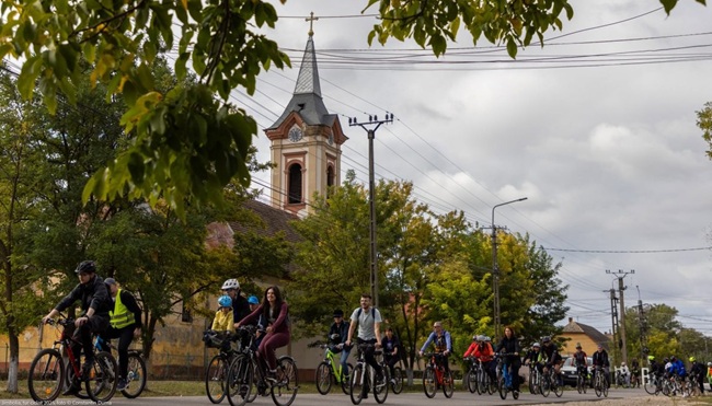 Bicicliștii din Timișoara, invitați la o tură spre Parța, satul bănățean cu mister neolitic 1 Bicicliștii din Timișoara, invitați la o tură spre Parța, satul bănățean cu mister neolitic