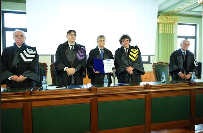 Ministerul Educației redeschide cazul falsului în declarații comis de un profesor universitar din Timișoara și mușamalizat de un complice din CNATDCU