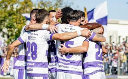Poli Timișoara este din nou lider, după 1-0 cu FC Bacău (VIDEO) 7 Poli Timișoara este din nou lider, după 1-0 cu FC Bacău (VIDEO)