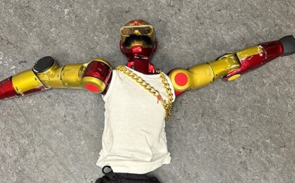 Anchetă neobișnuită la Köln. Un robot a fost confiscat de poliție după ce a pipăit o fată de 16 ani 1 Anchetă neobișnuită la Köln. Un robot a fost confiscat de poliție după ce a pipăit o fată de 16 ani