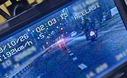 Inconştienţă criminală: Cu 192 km/h prin Timişoara! 150 de zile fără permis şi peste 4.100 de lei amendă 22 Cu 192 km/h prin Timişoara! 150 de zile fără permis