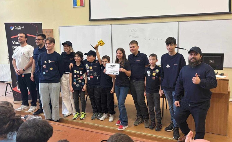 Succes răsunător al unei echipe de robotică din Timișoara (foto)