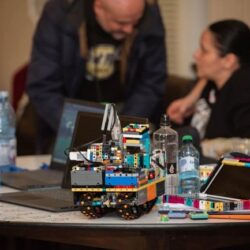 Echipa de robotică Brainery din Timișoara a obținut locul I și prestigiosul premiu Champion’s Award la etapa regională a competiției internaționale de robotică FIRST LEGO League 6 Echipa de robotică Brainery din Timișoara a obținut locul I și prestigiosul premiu Champion’s Award la etapa regională a competiției internaționale de robotică FIRST LEGO League
