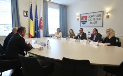 Rute turistice comune și o strategie integrată de turism. Discuții la CJ Timiș