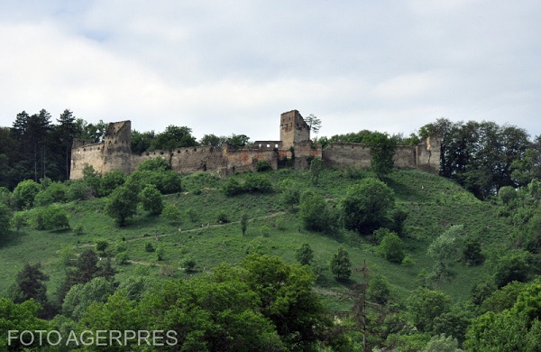 Cetatea Taraneasca din Saschiz