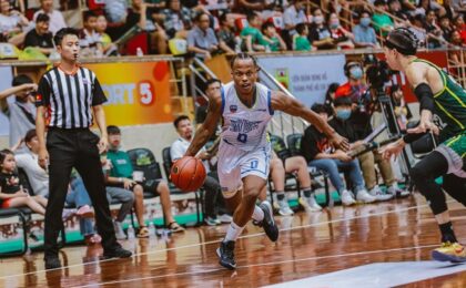 Devon Richard Thomas, un conducător de joc american, la SCM Timișoara