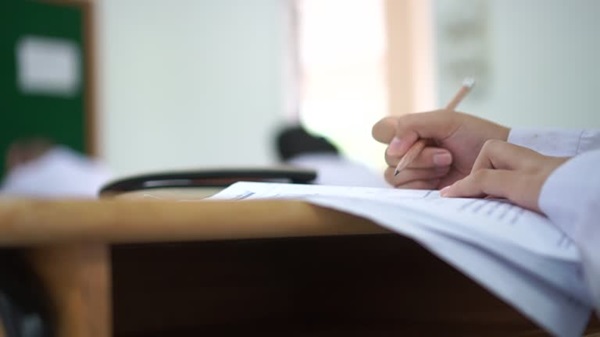 Aproximativ 160.000 de elevi din țară vor susține, săptămâna viitoare, examenul de evaluare națională pentru admiterea la liceu 1 Azi s-a încheiat Evaluarea Națională la clasa a VIII-a. Situația în Timiș
