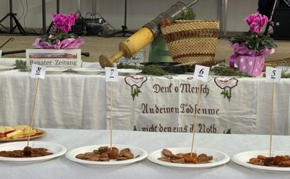 Tradiționalul concurs al cârnaților șvăbești s-a ținut la Săcălaz, în acest an. Locul I a fost adjudecat de un localnic