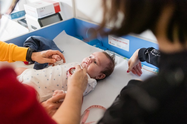 Risc crescut de epidemii. Aproape jumătate dintre copii nu au primit nici măcar o doză de vaccin ROR
