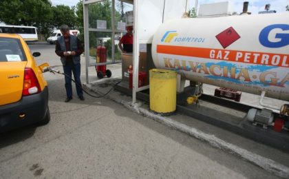 Amenzi de 480.000 lei pentru deficiențe constate la stațile de carburanți sau GPL din Timiș