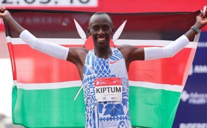 Kelvin Kiptum, deținătorul recordului mondial la maraton, a murit într-un accident rutier