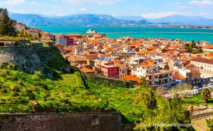 Avertisment pentru românii care își vor petrece vacanța în Grecia: anemona toxică, prezentă în apele Mediteranei