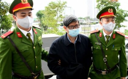 Fostul ministru al Sănătății din Vietnam, condamnat la 18 ani de închisoare din cauza testelor COVID