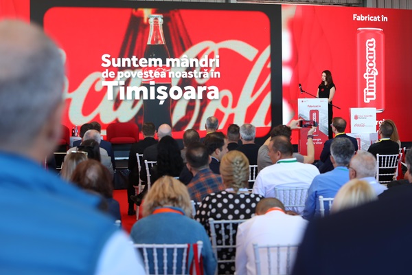 Sistemul Coca-Cola aniversează 30 de ani de producție la Timișoara printr-o investiție de cinci milioane de lei într-un parc fotovoltaic