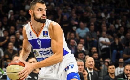 Un baschetbalist muntenegrean, la SCM Timişoara