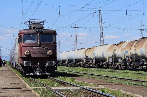 Biletele de tren se scumpesc din nou în decembrie