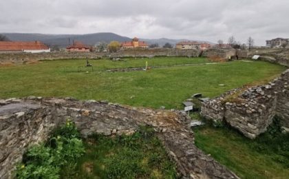 Undă verde pentru restaurarea Amfiteatrului din Ulpia Traiana Sarmizegetusa