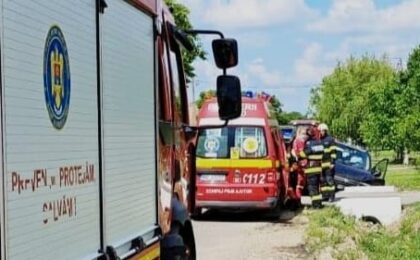Accident pe drum dintre Arad și Timișoara. Mai multe echipaje medicale trimise la fața locului