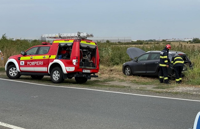 Accident rutier grav, cu patru maşini implicate, la Dudeştii Noi