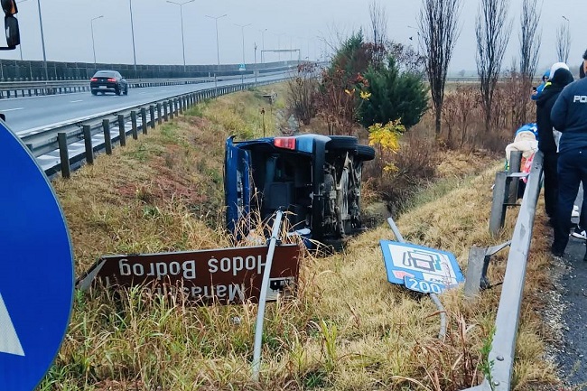 Accident pe autostrada A1, în vestul ţării. Bretea închisă, rută ocolitoare