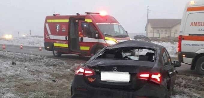 Accident cumplit pe drumul dintre Timișoara și Reșița. O șoferiță de 21 de ani a murit
