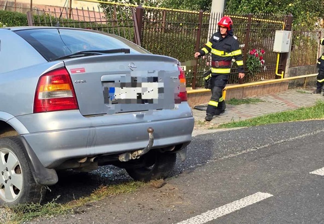 Bătrânică accidentată mortal, pe trotuar, de o mașină