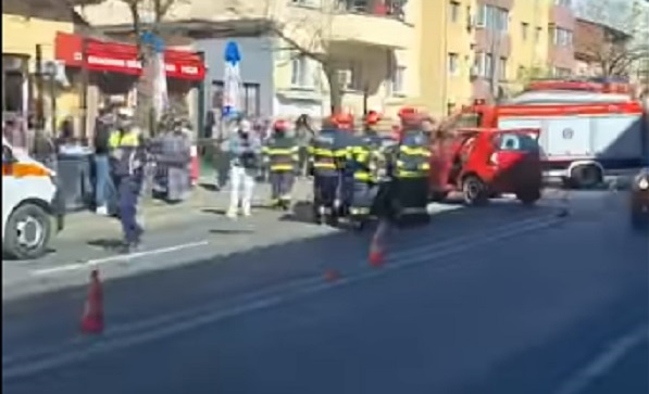 Un şofer în vârstă de 78 de ani a provocat un grav accident în Timişoara