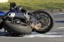 Tânăr motociclist, accidentat de o maşină la Timişoara. Greşeala care l-a costat