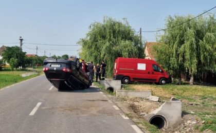 Accident grav pe un drum din Timiş. Foto