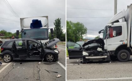 Autoturism făcut zob după impactul cu un autocamion
