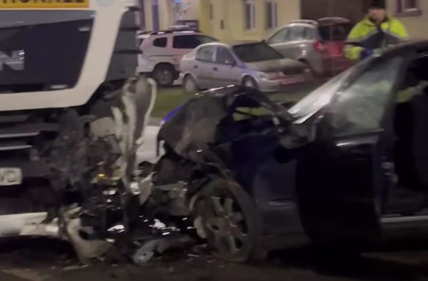 Accident în Săcălaz, trei victime au fost transportate la spital